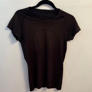 lululemon athletica Black Short-Sleeve Athletic Tee